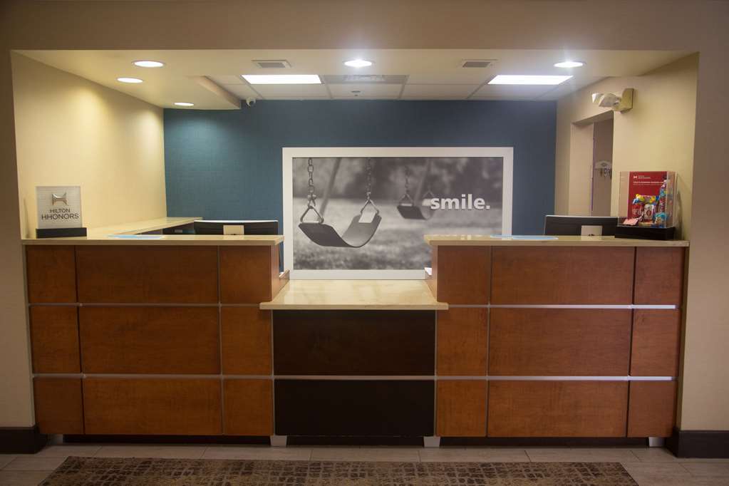 Hampton Inn Summersville Interior photo